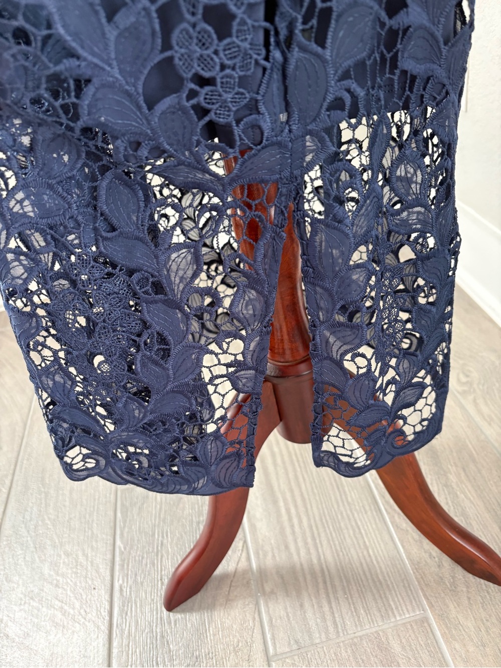 Johnny Was Natalie Navy Lace Overlay Midi Dress Sleeveless Event Cocktail XL New - Picture 7 of 15